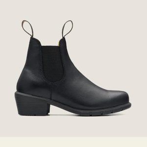 Blundstone - Heeled Black Boots - Size 7